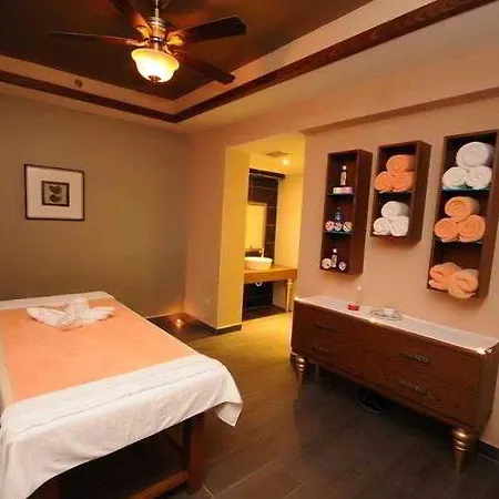 Insula & Hotel
